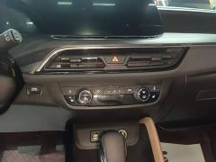 Buick GL6 323T Hybrid Connected Luxury Edition - ფოტო 12