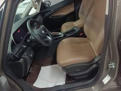 Buick GL6 323T Hybrid Connected Luxury Edition - ფოტო 14