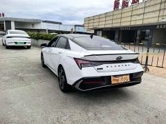 Hyundai Elantra 1.5L CVT GLX Elite - фото 10