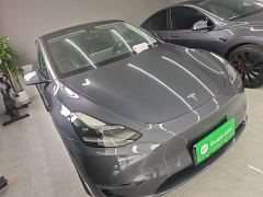 Tesla Model Y Long Range All-Wheel Drive - ფოტო 3