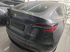 Tesla Model Y Long Range All-Wheel Drive - ფოტო 6