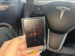 Tesla Model Y Long Range All-Wheel Drive - ფოტო 8