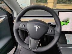 Tesla Model Y Standard Range RWD - ფოტო 6