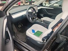 Tesla Model Y Long Range All-Wheel Drive 3D7 - ფოტო 12