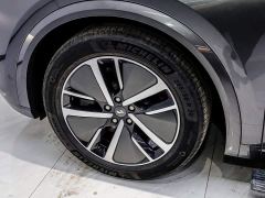 Li Auto L8 Max - photo 8