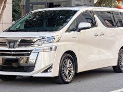 Toyota Vellfire Crown Hybrid 2.5L HV Premium Edition - ფოტო 3