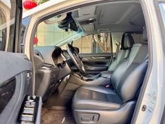 Toyota Vellfire Crown Hybrid 2.5L HV Premium Edition - ფოტო 9