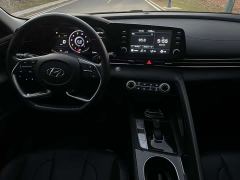 Hyundai Elantra 1.5L CVT GLX Elite - ფოტო 10
