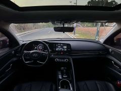 Hyundai Elantra 1.5L CVT GLX Elite - ფოტო 11