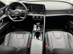 Hyundai Elantra 1.5L CVT GLX Elite - фото 15