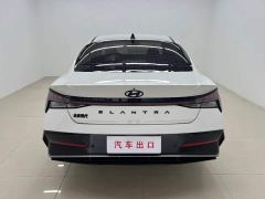 Hyundai Elantra 1.5L CVT Luxury - фото 5