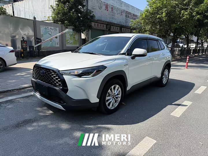Toyota Corolla Sharp Hybrid 2.0L Pioneer Edition - автомобиль из Китая