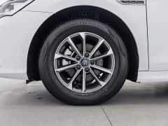 BYD Qin PLUS Glory Edition DM-i 55KM Leading - ფოტო 17