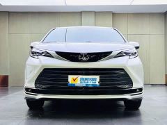 Toyota Sienna 2.5L Hybrid AWD Premium - ფოტო 2