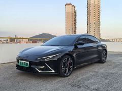 IM Motors Zhiji L7 Dynamic - photo 1