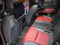 Toyota Land Cruiser (Import) 3.3T Middle East Edition - ფოტო 5