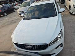 Geely Emgrand 4th Generation 1.5L CVT Luxury - ფოტო 2