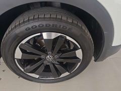 Volkswagen Touran 200TSI DSG Smart Connected Edition - ფოტო 18