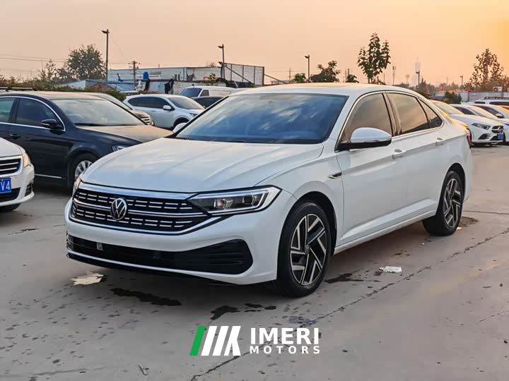 Volkswagen Sagitar 280TSI DSG Excellence Plus Edition