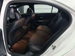 Mercedes-Benz C-Class Facelift C 200 L Sport Edition - фото 17