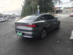 BYD Qin Plus EV 500KM Luxury - фото 3