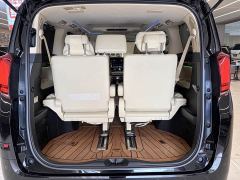 Toyota Alphard Hybrid 2.5L Luxury - фото 17
