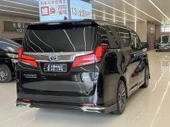 Toyota Alphard Hybrid 2.5L Luxury - фото 19