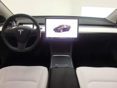 Tesla Model Y Rear-Wheel Drive - ფოტო 12