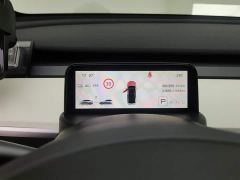 Tesla Model Y Rear-Wheel Drive - ფოტო 14