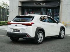 Lexus UX 200 Special Edition - ფოტო 4