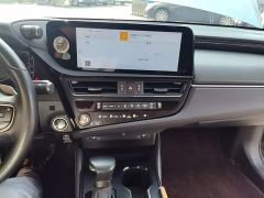 Lexus ES 200 Excellence Edition - ფოტო 12