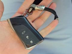 Lexus ES 200 Excellence Edition - ფოტო 8