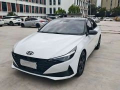 Hyundai Elantra 1.5L CVT Luxury - фото 1