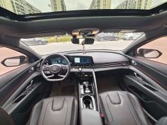 Hyundai Elantra 1.5L CVT Luxury - фото 13