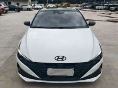 Hyundai Elantra 1.5L CVT Luxury - фото 2
