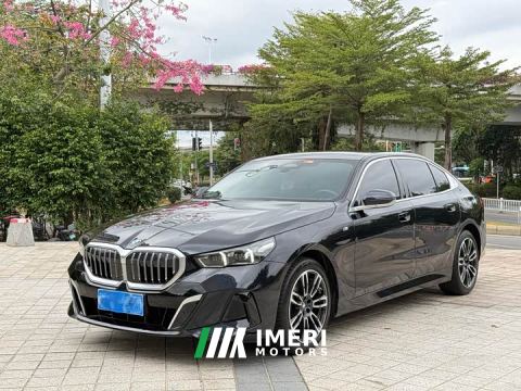 2024 BMW 5 Series 525Li M Sport Package - ავტომობილი ჩინეთიდან