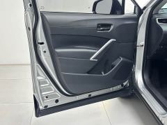 Toyota Frontlander 2.0L CVT Elite - photo 12