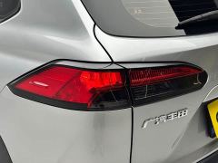 Toyota Frontlander 2.0L CVT Elite - photo 19