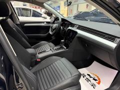 Volkswagen Magotan 2 Million Units Anniversary Edition 280TSI DSG Comfort - фото 16