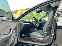 Tesla Model 3 Long Range All-Wheel Drive - ფოტო 9