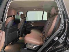 BMW X7 xDrive40i Premier Luxury Package - фото 8