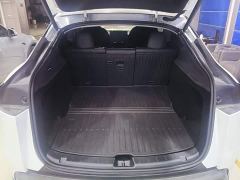 Tesla Model Y Rear-Wheel Drive - ფოტო 18