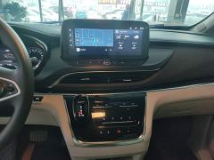 Buick GL8 Land Business Class Smart Edition - ფოტო 12
