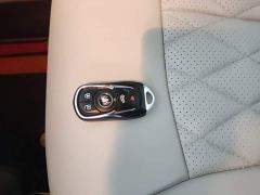 Buick GL8 Land Business Class Smart Edition - ფოტო 8