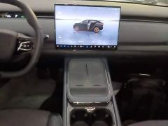 Voyah Lantu Zhiyin Four-Wheel Drive Global Edition - фото 12