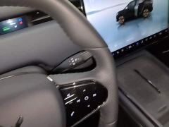 Voyah Lantu Zhiyin Four-Wheel Drive Global Edition - фото 13