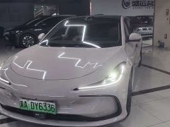 IM Motors Zhiji L6 Max Standard Edition - photo 1
