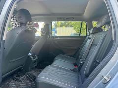 Volkswagen Tiguan L 330TSI Automatic FWD R-Line Comfort Edition - photo 3