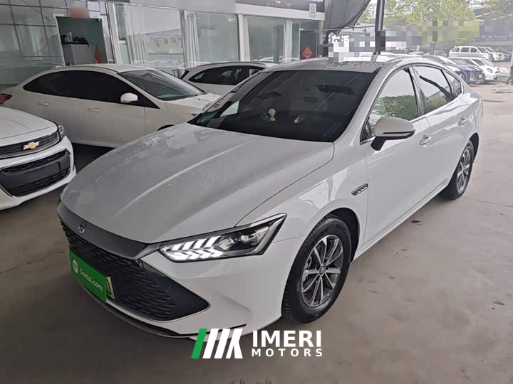 BYD Qin PLUS Glory Edition DM-i 55KM Leading