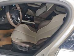 BYD Qin PLUS Glory Edition DM-i 55KM Leading - ფოტო 14